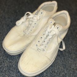 White Low Top Vans 