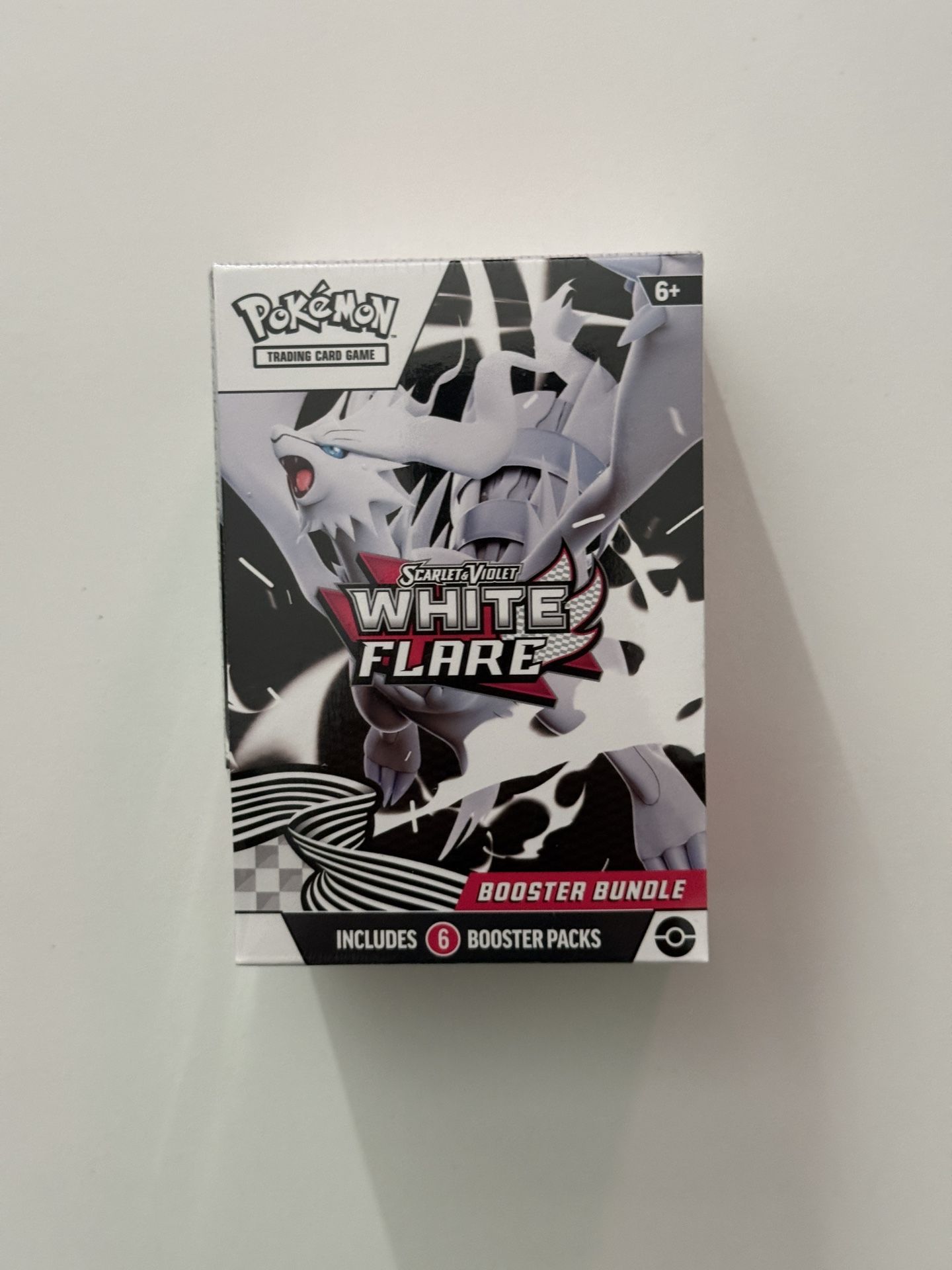Pokemon White Flare Booster Bundle