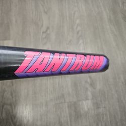 *New* 2025 Easton Tantrum Slowpitch Softball Bat In Wrapper With Warrenty