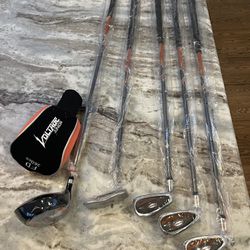 BRAND NEW ACUITY VOLTAGE JUNIOR COMPLETE G O L F SET (Left Hand)