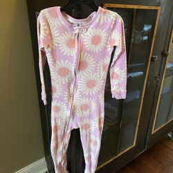 Girls Carter’s Pj’s Size 5t