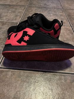 red DC shoes