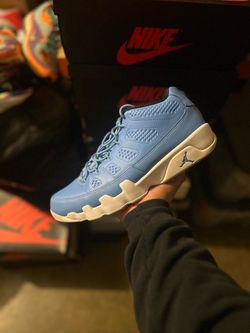 Jordan 9 Low Pantone Sz 11.5