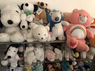 Large plush stuff animals