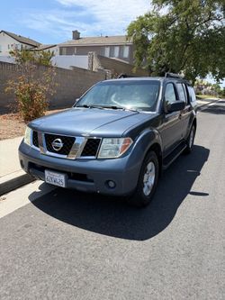 Nissan pathfinder