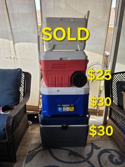 Coolers ⭐️measurements in pictures ⭐️
