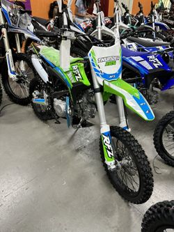 Thunder 125 Dirt Bike 