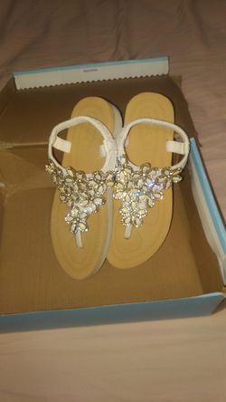 Women's sandals 6.5
