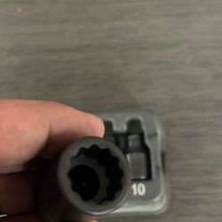 Snap On 15 Pc. 1/2" Drive 12-Point Metric Socket Set