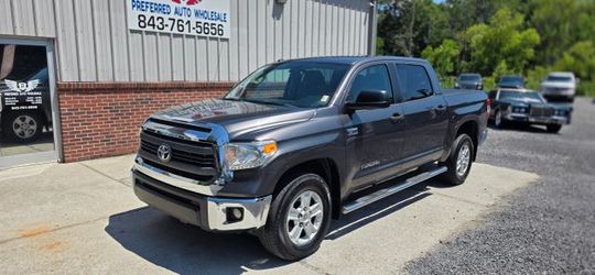 2015 Toyota Tundra CrewMax