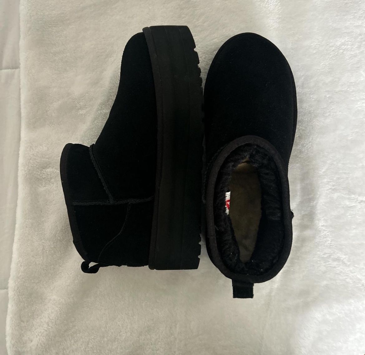 Brand new Platform Women Ugg’s