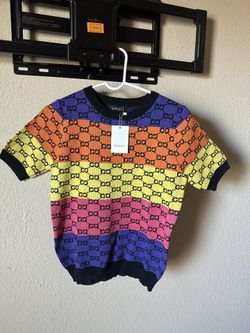 Women’s Colors Sweater 