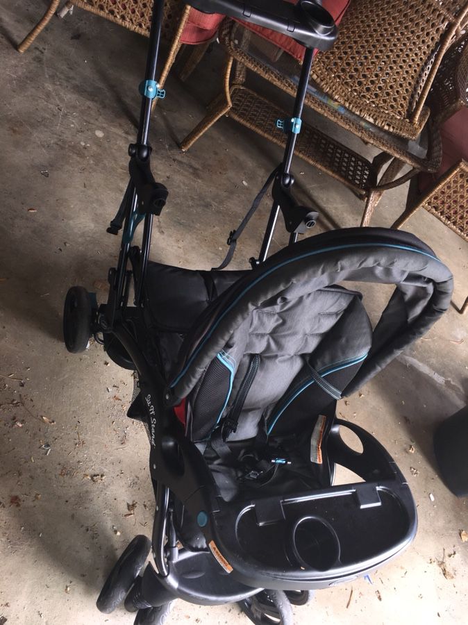 Double stroller in excellent condition used twice no pets or dogs smoke free home