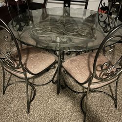 Dining Room Set 