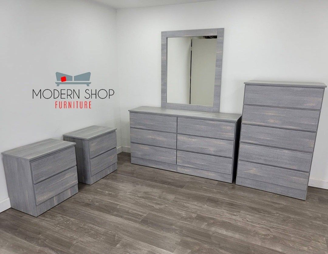 Dresser With Mirror, Chest And Two Nightstands 🌌 Comoda Con Espejo, Gavetero Y Dos Mesitas De Noche 🌌