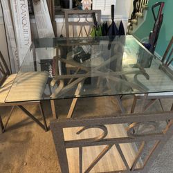 Dining Room Table With Chairs 