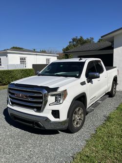 2020 GMC Sierra 1500 SLE Truck