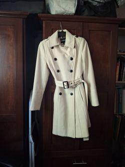 Express, cream trench coat size xs, wool/polyester