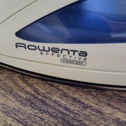 ROWENTA EFFECTIVE COMFORT IRON