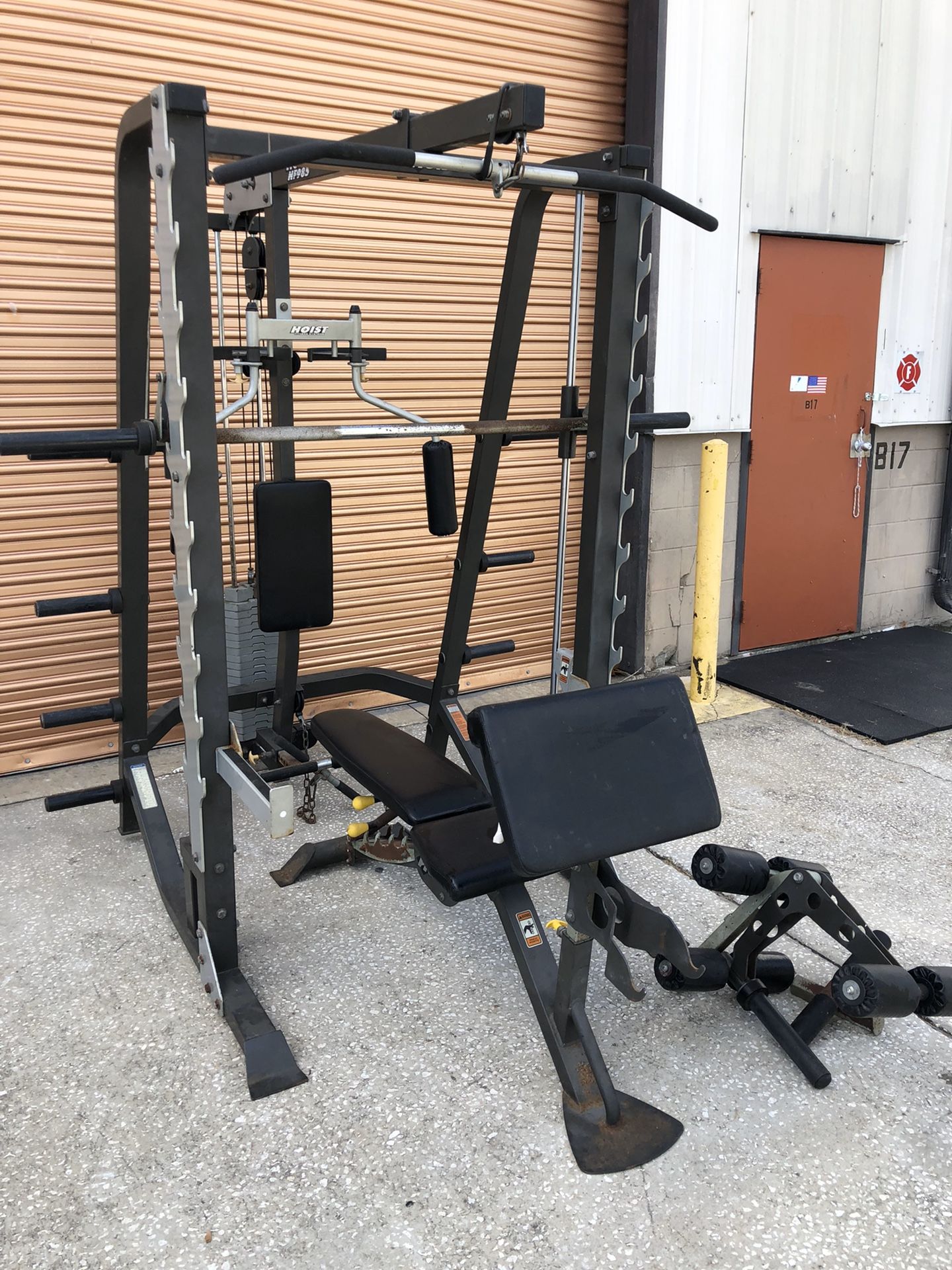 Hoist Commercial Home Gym/ Smith Machine, Squat Rack, Lat Pull, Bench etc