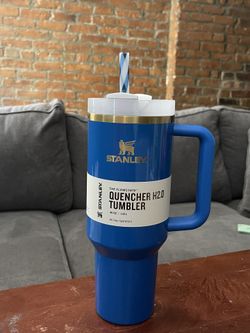 Stanley Artic Twist Quencher H2.0 Flowstate Tumbler 40 OZ