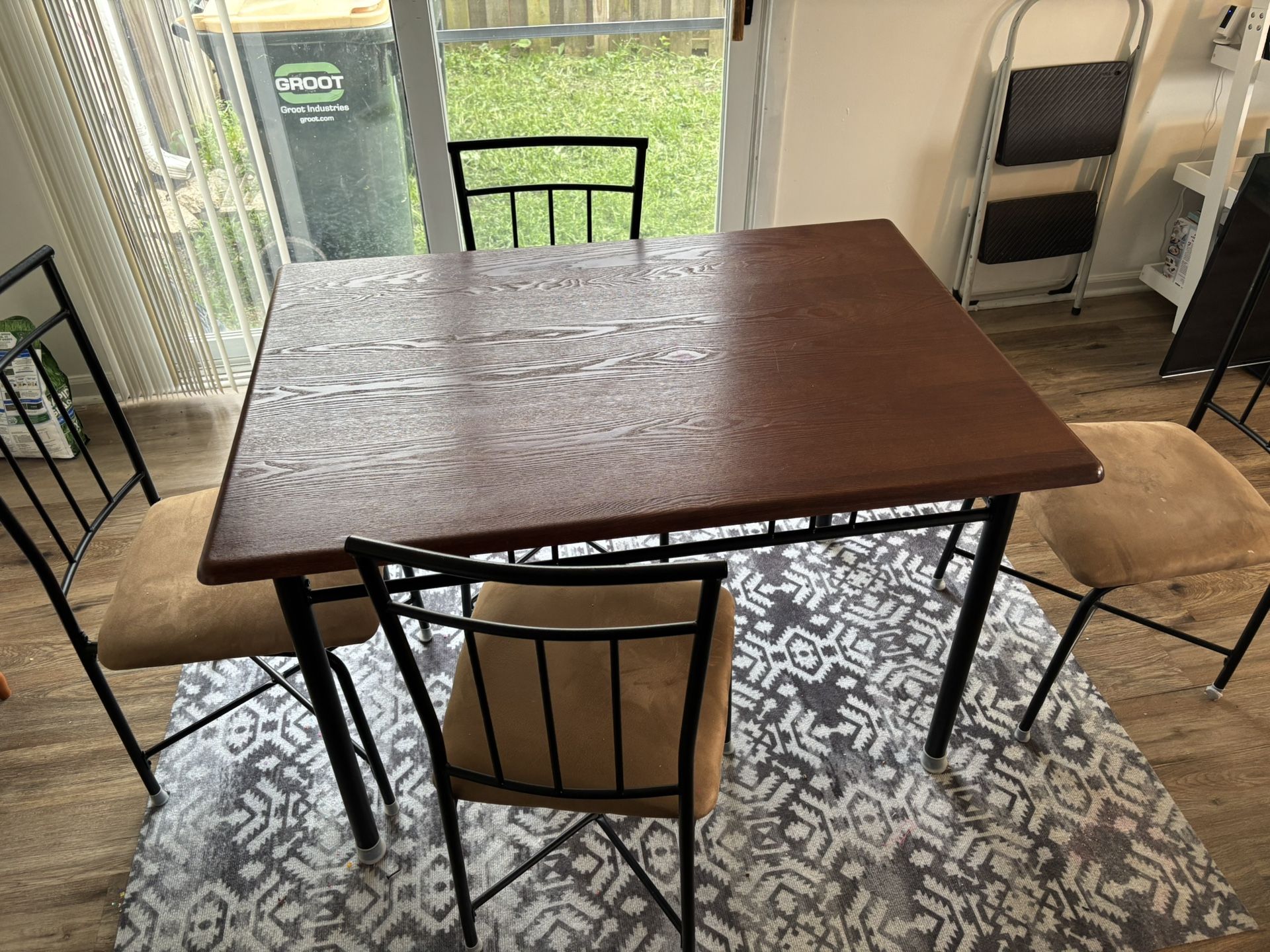 Kitchen Table With Four Chairs