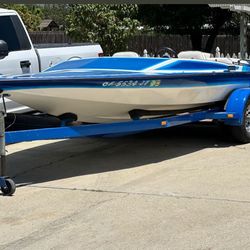 1990 Commander Jet Boat