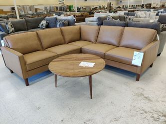 Soria Saddle Sectional