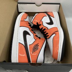 Air Jordan 1 Turf Orange Size 13