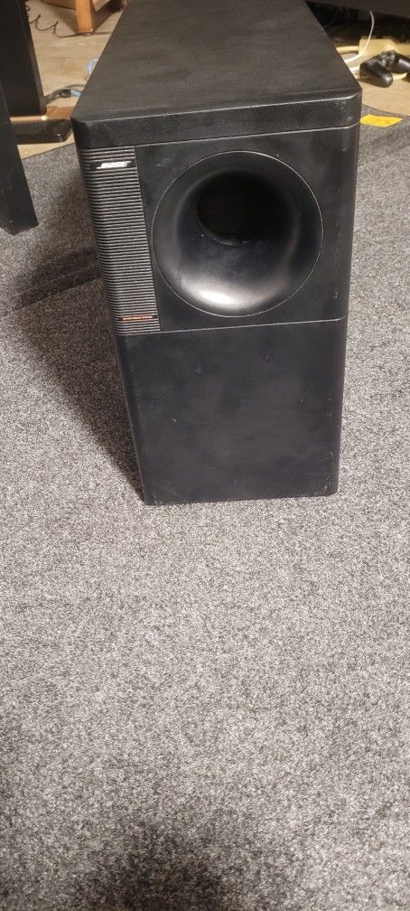 Bose Acoustimass 15 Subwoofer $70 Obo