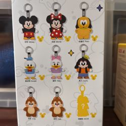 (Authentic) Mickey Family Cute Together Keychain Pendant 