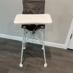 Regalo Portable Highchair