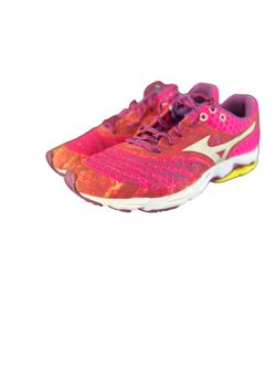 Mizuno Wave Sayonara sneakers women size 11