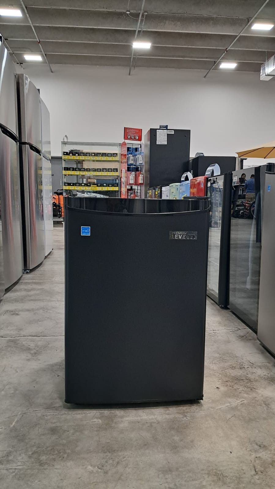 Mini Fridge 2.5 Cu Ft