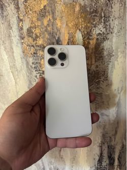 iPhone 15 pro max 256 gb unlocked