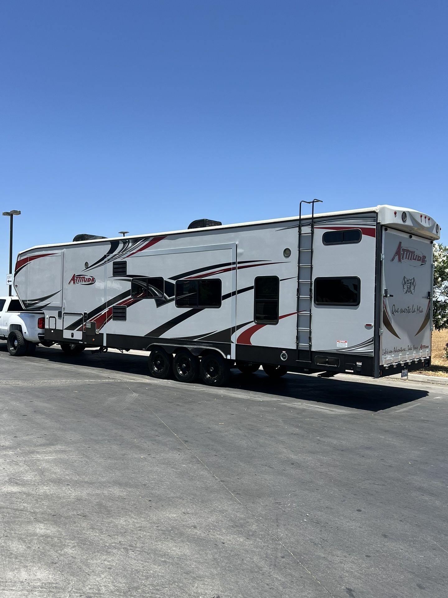 2017 Attitude Toy Hauler