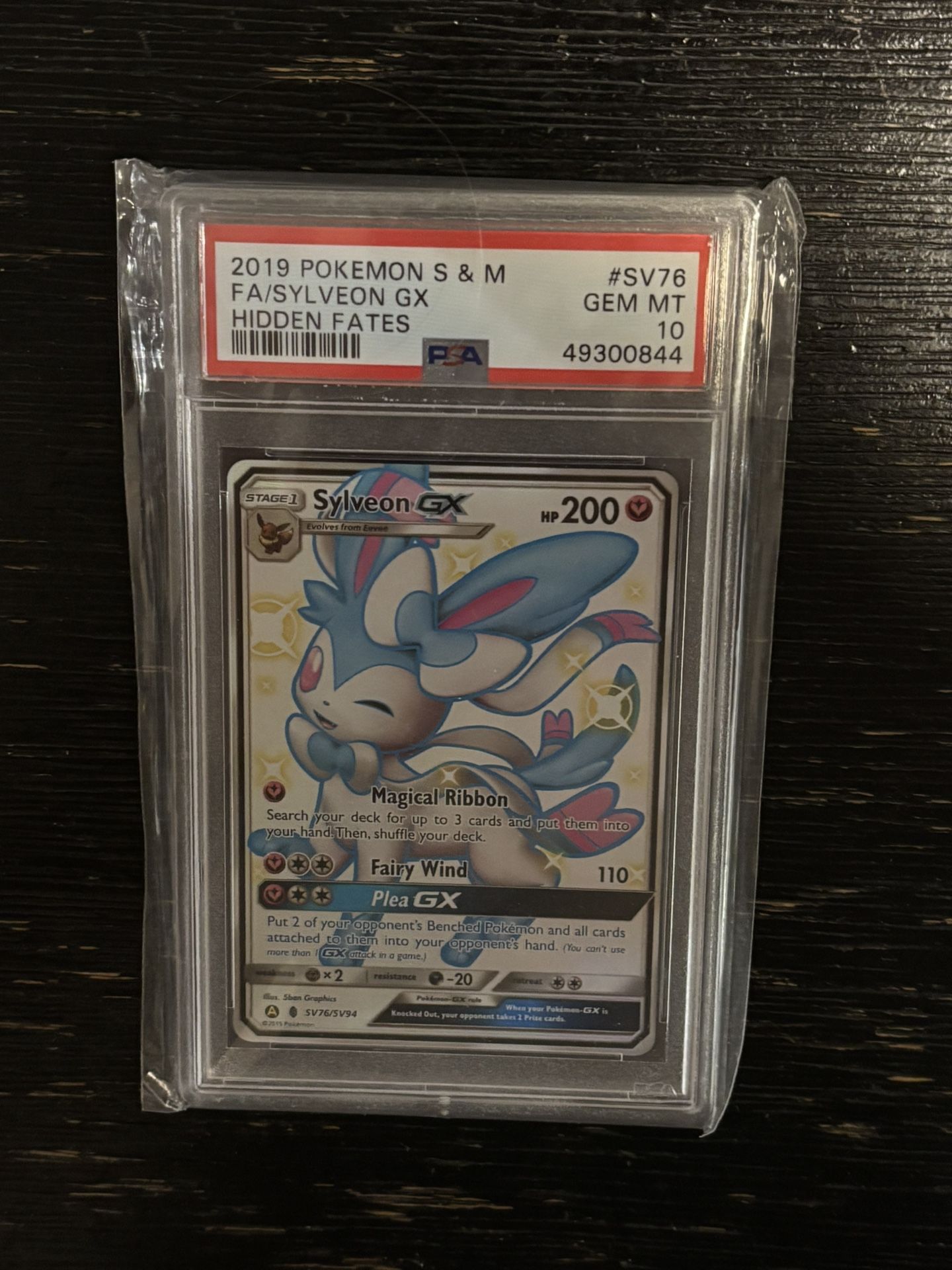 Sylveon GX Hidden Fates PSA 10 Slab Pokemon Card