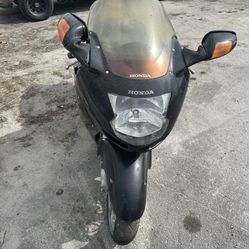 Honda, Cbr Blackbird 1100 XX Parts