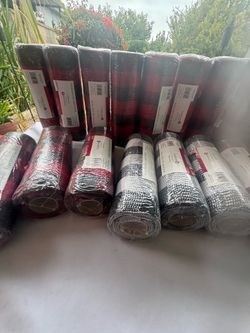 Bundle 21 rolls mesh measures 9.5 inches x 18 feet each $218 retail value
