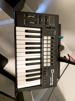 Novation Launchkey 25