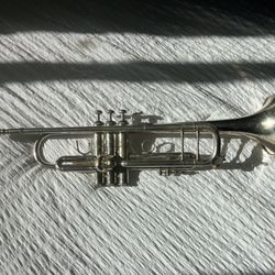 Trump - Bach Stradivarius 