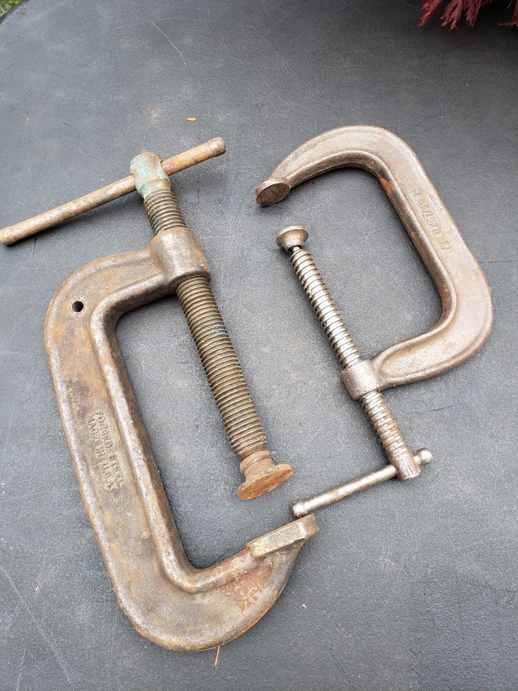 Hargrave Heavy duty C Clamp and 1450 Metal Clamp