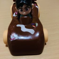 Vitange 2016 Woman Car "Disney made for  McDonald"  Happy Meal Toy (glitch)