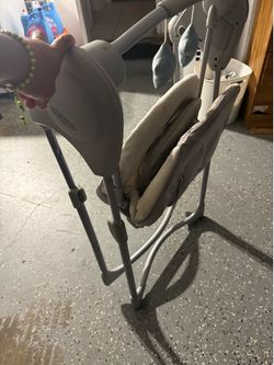 Baby swing
