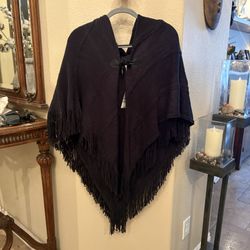 NWT~CHARTER CLUB Women Black Fringed Raschel-Knit Toggle Poncho Size One Size