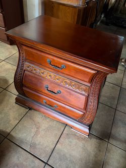 Night stand
