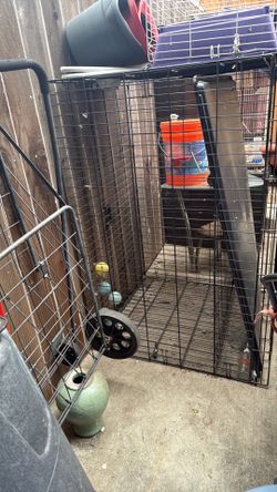 Dog cage