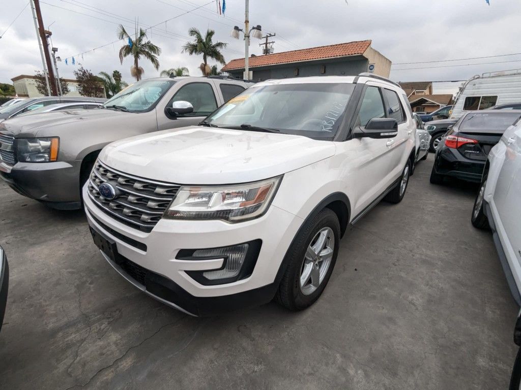 2017 Ford Explorer
