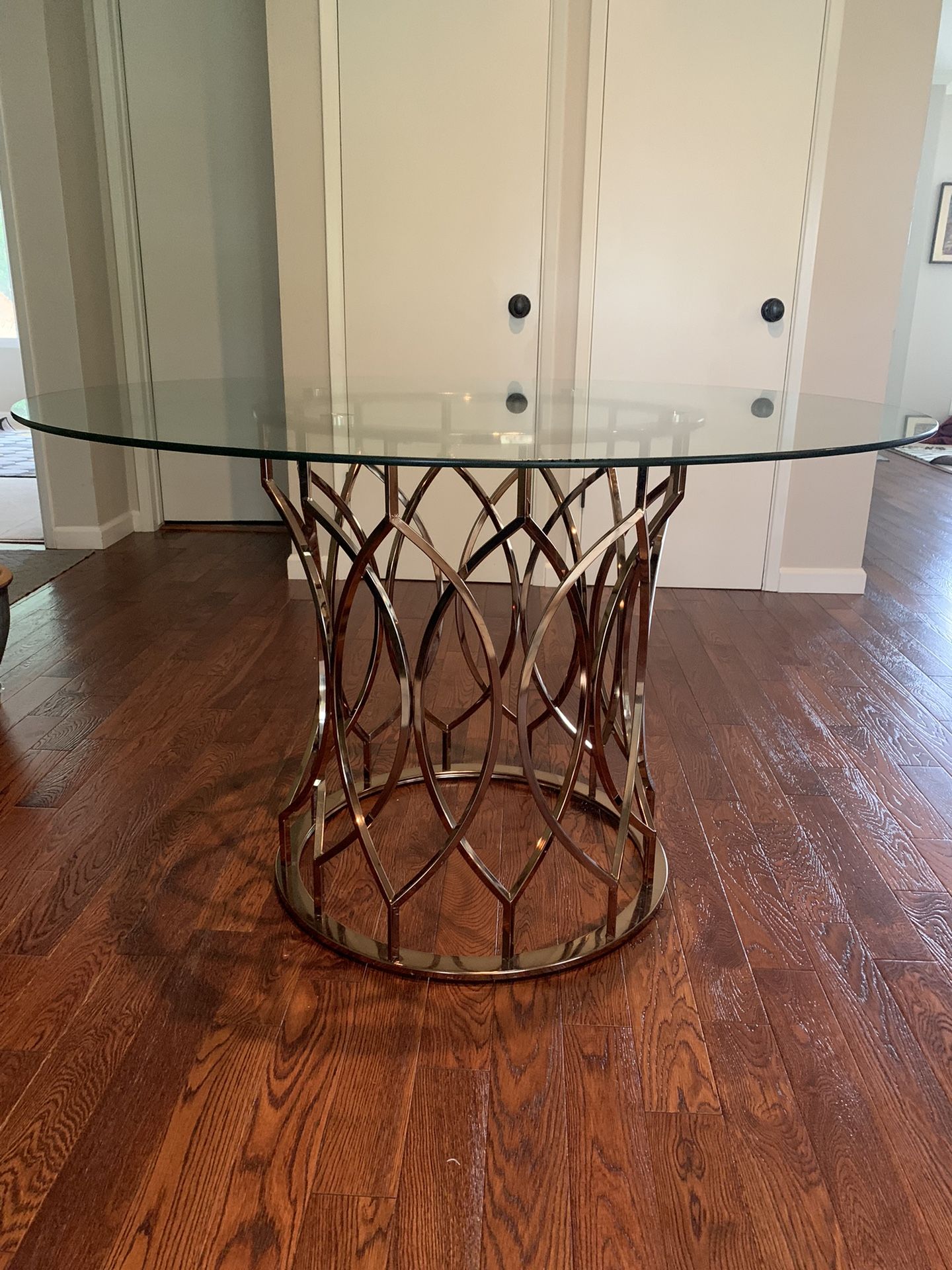 Round Glass Dining Table