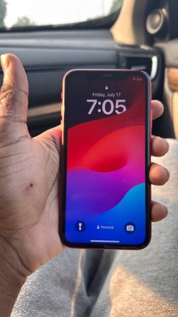 iPhone 11 red